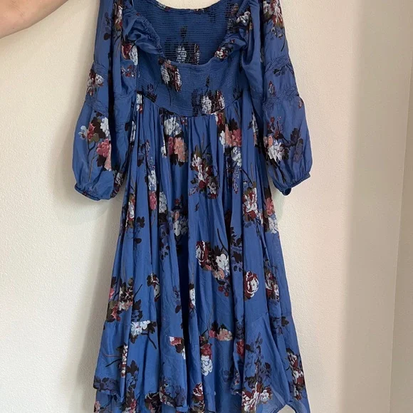 Floral Blue Dress - Picture 3 of 5